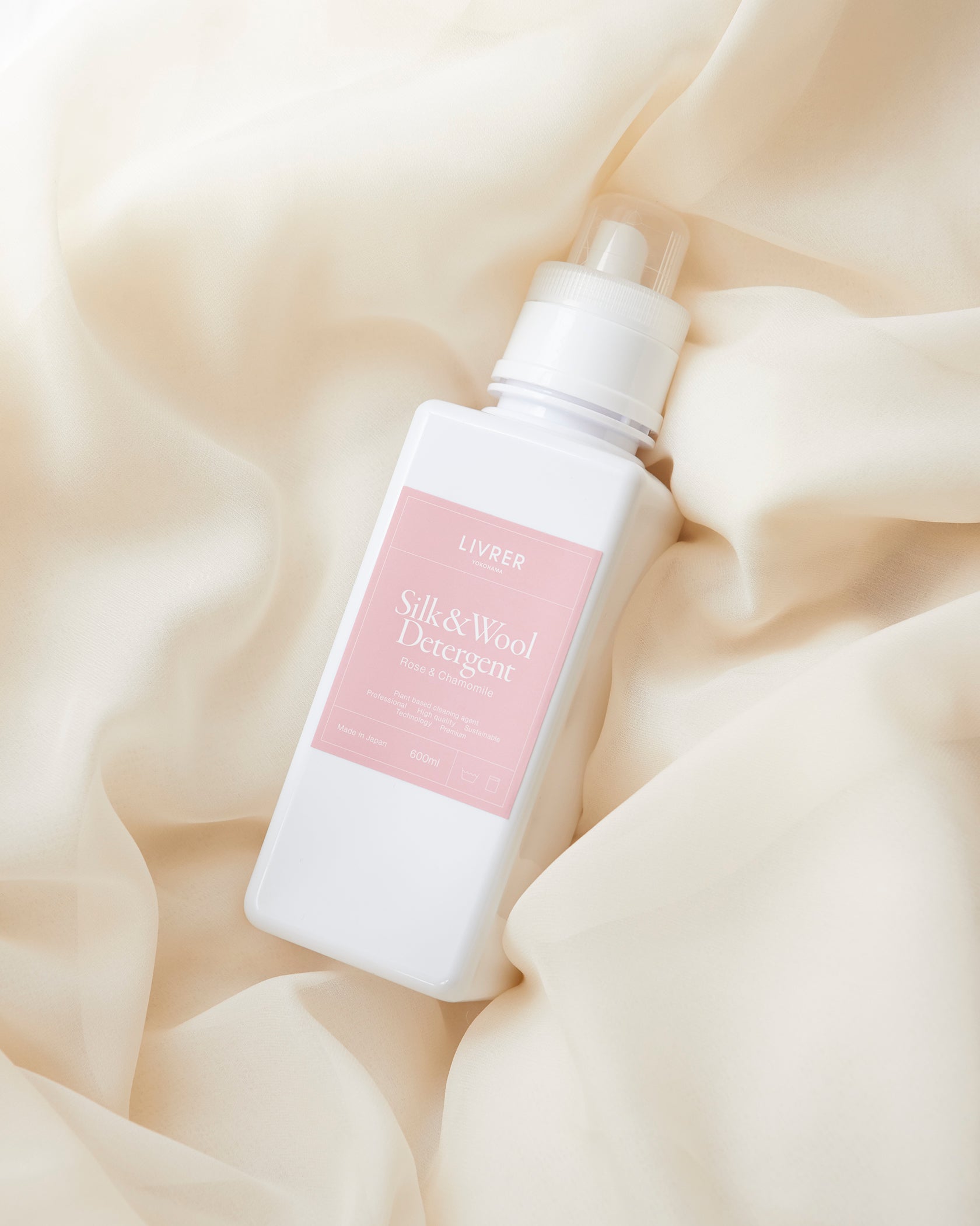 【衣替え時はここに注意！】ウール・カシミヤニットをより永く着るためのお手入れとは？