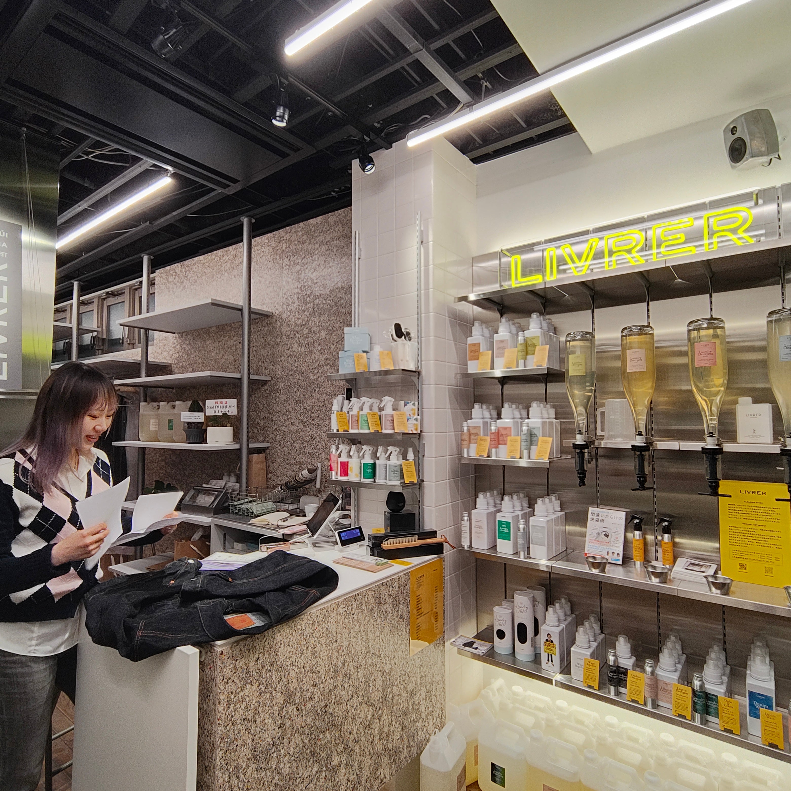 サスティナブルなランドリーライフを！#洗濯ブラザーズが東京・富ヶ谷にクリーニング店「LIVRER TOMIGAYA」をオープン！